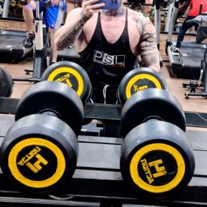 WhatsApp Image 2025-11-24 at 20.06.50_8845b0fe.jpg